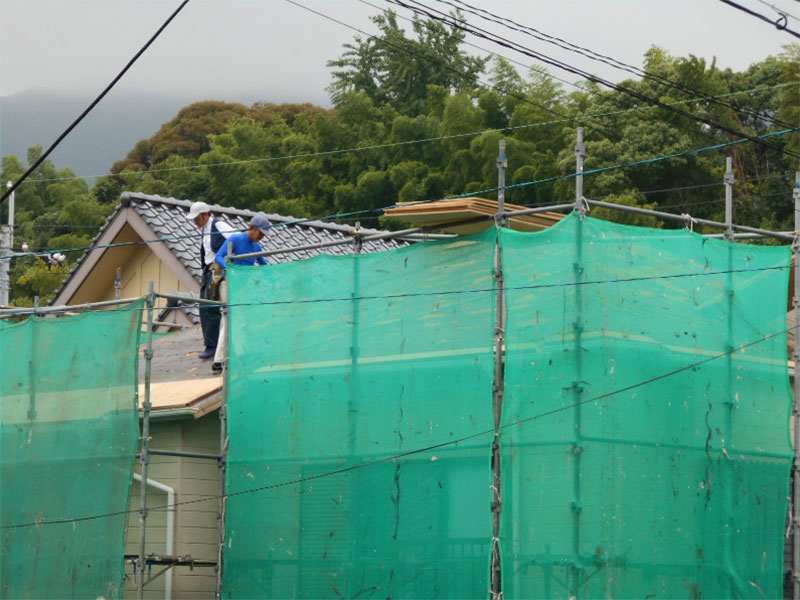 屋根瓦葺き替え&塗装工事