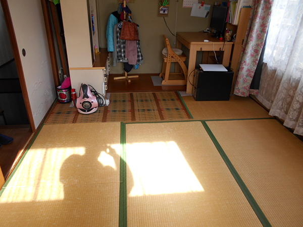 畳からフローリングへ!!