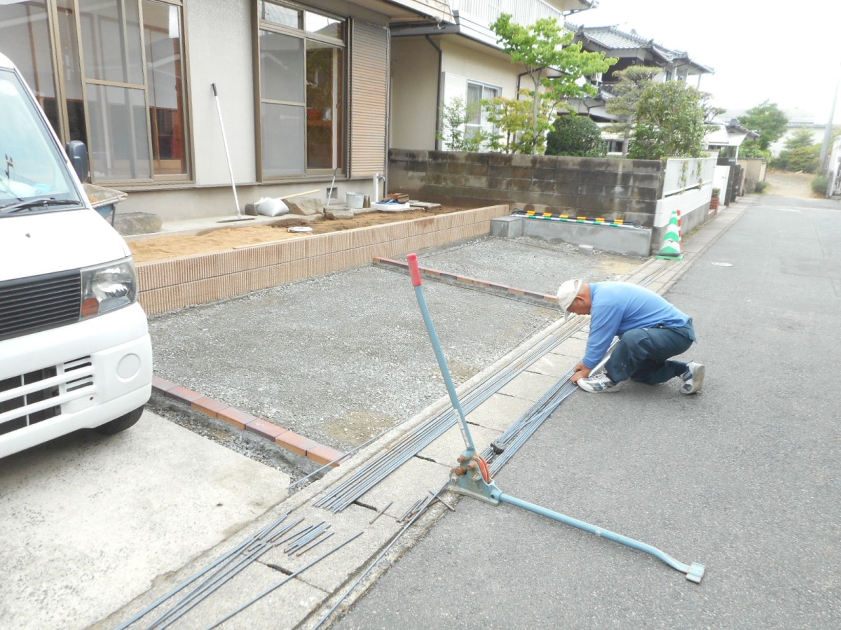 駐車場部分の鉄筋施工